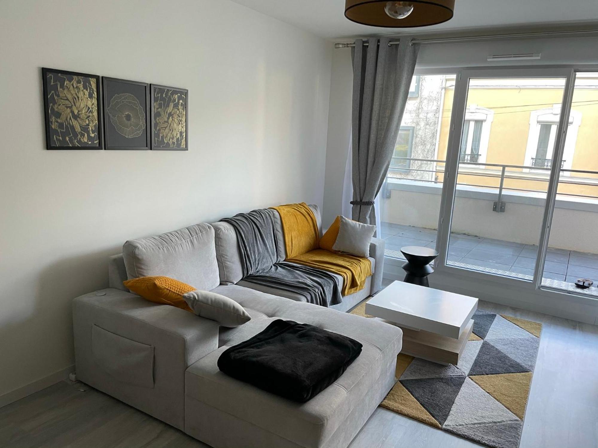Appartement 24H Du Mans Le Mans Kültér fotó